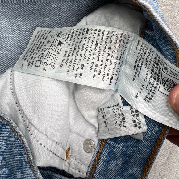 Levis Premium Wedgie Straight Jeans Womens 25 Blue Button Fly Distressed New Nwt - Picture 16 of 16